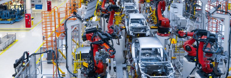 Applications of DPPs in the Automotive Lifecycle 